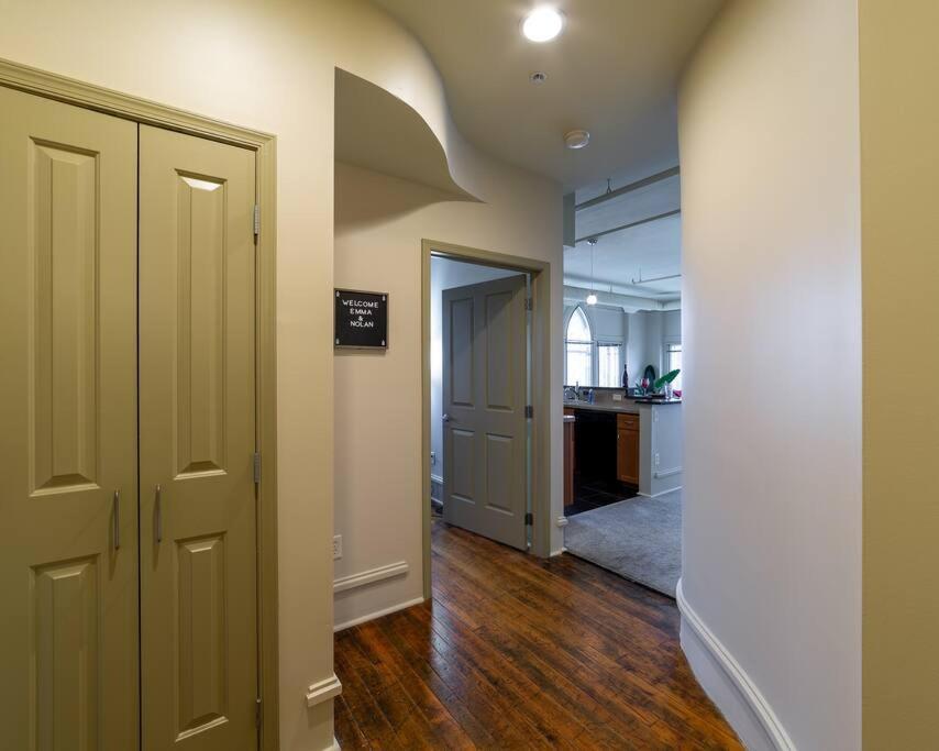 Appartement King Bed W/ Panoramic Views Of Dt! à Rochester Extérieur photo